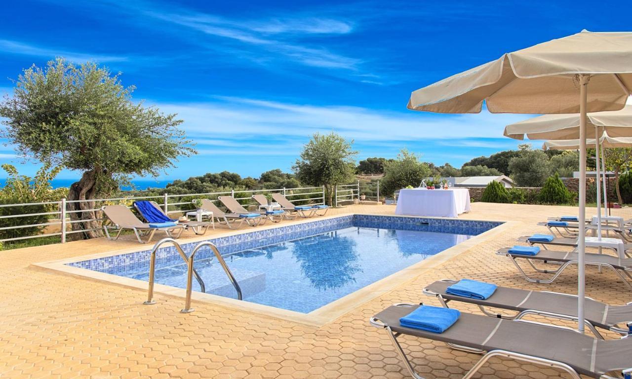 Aqua Blue Villas With Heated Pool Mathes Bagian luar foto