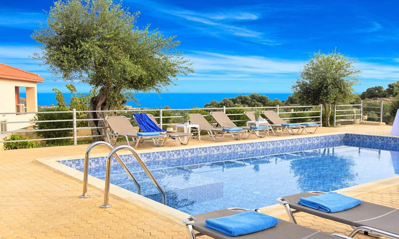 Aqua Blue Villas With Heated Pool Mathes Bagian luar foto