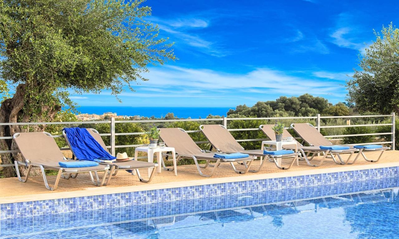 Aqua Blue Villas With Heated Pool Mathes Bagian luar foto